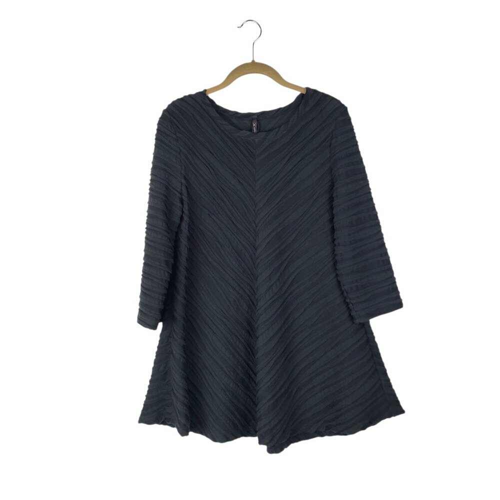IC by Connie K Textured 3/4 Sleeve Swing Tunic Top Black Wearbable Art Womens L